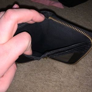 Fossil wallet